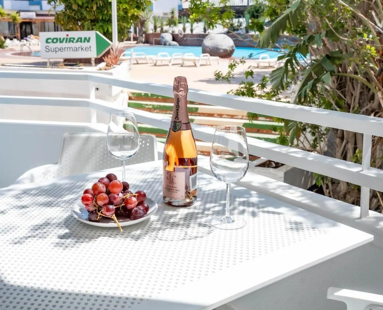 Retreat Oasis Studio Apartment San Miguel de Abona 0*,  Spain